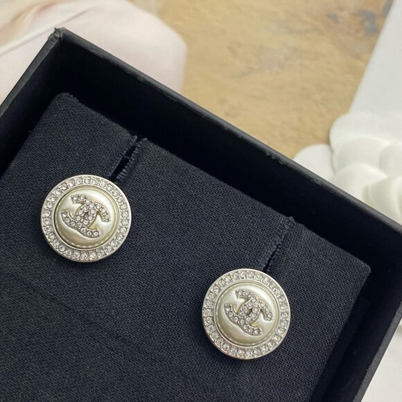 Chanel Pearl CC Stud Earrings ✨ | Crystal Logo Round Design - Picture 4 of 7